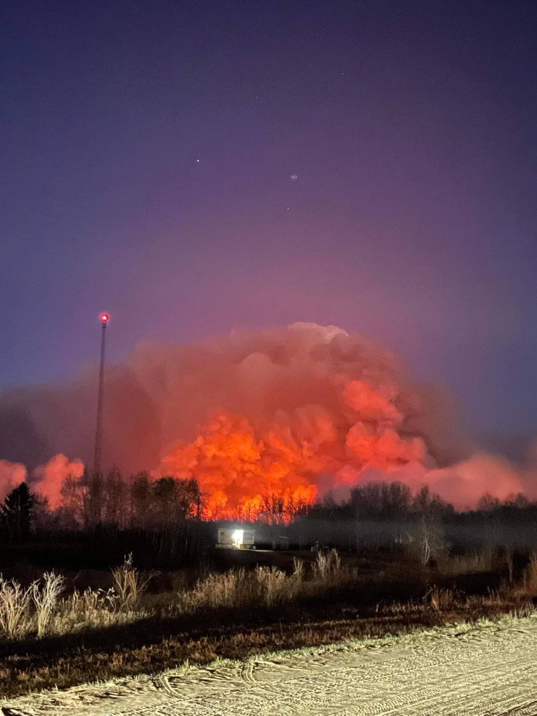 Kanada'da orman yangınları: Dumanlar ABD'ye ulaştı 1